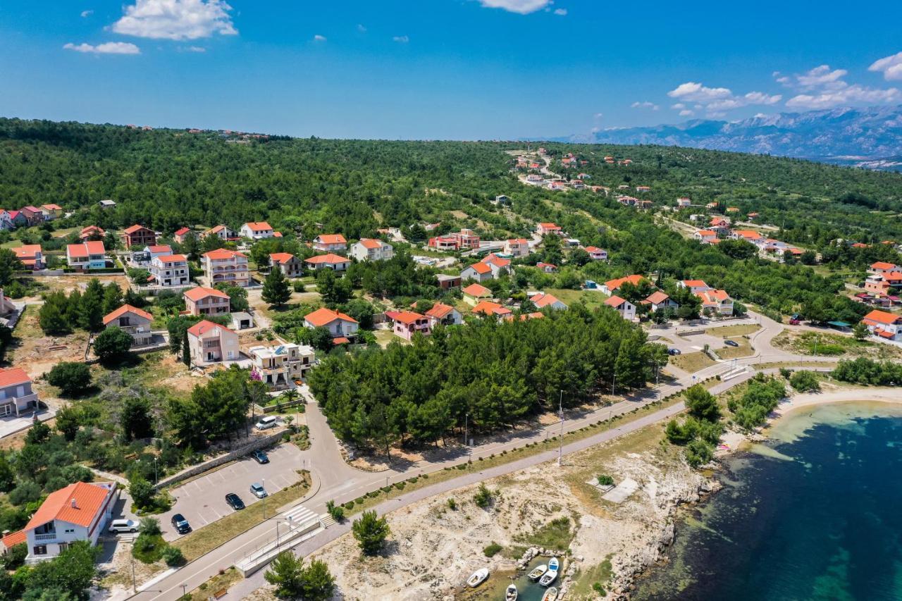 Apartmani Lelu Pridraga Exteriör bild